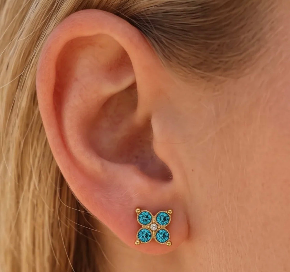 Boucles d’oreilles « Éclat Fleur » – Zirconiums – Acier inoxydable – 6 coloris