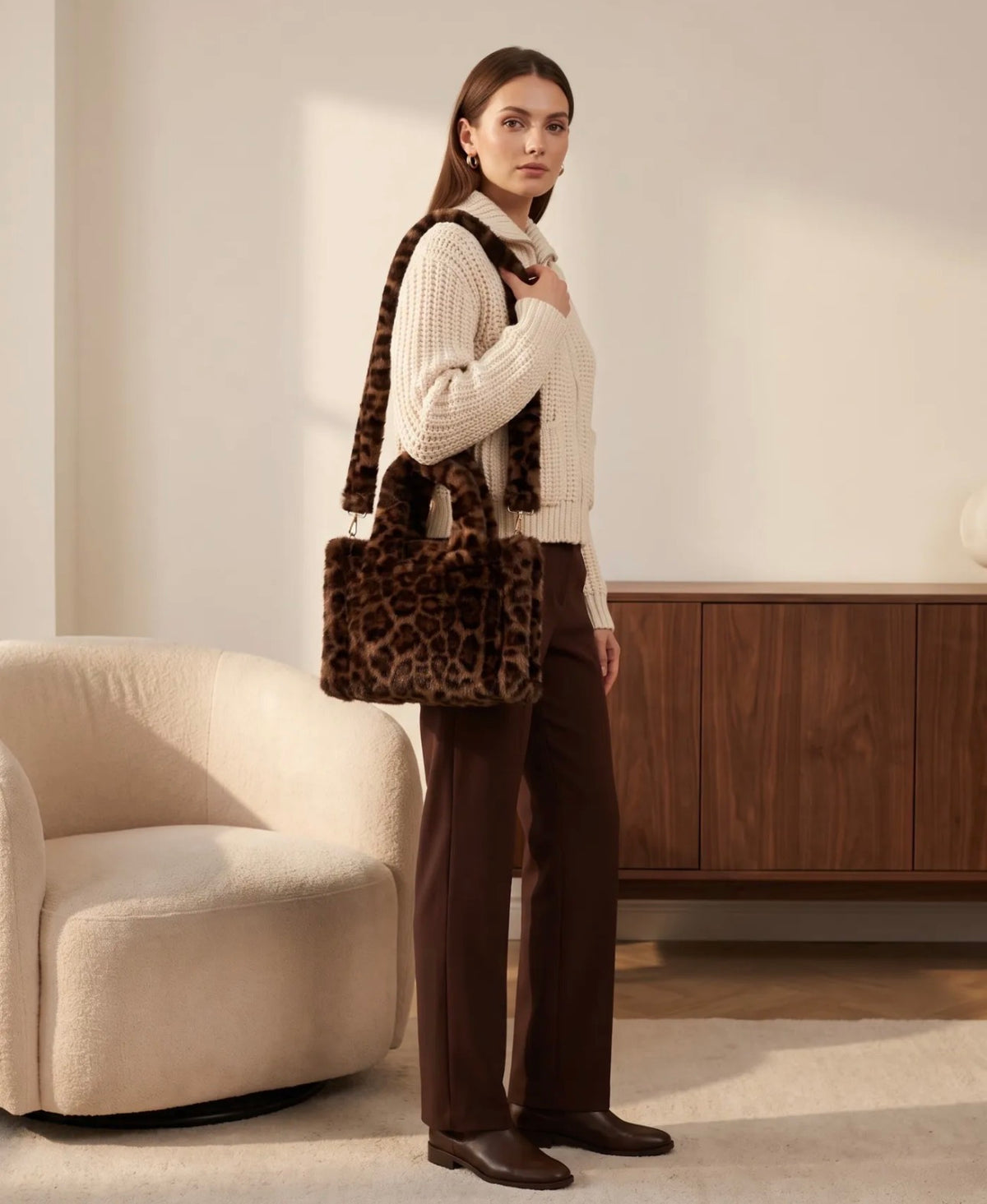 Sac Sienna femme en fausse fourrure léopard – Bandoulière détachable