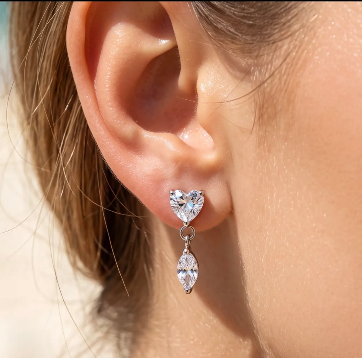  Boucles d’oreilles Amélia – Cœur scintillant en acier inoxydable