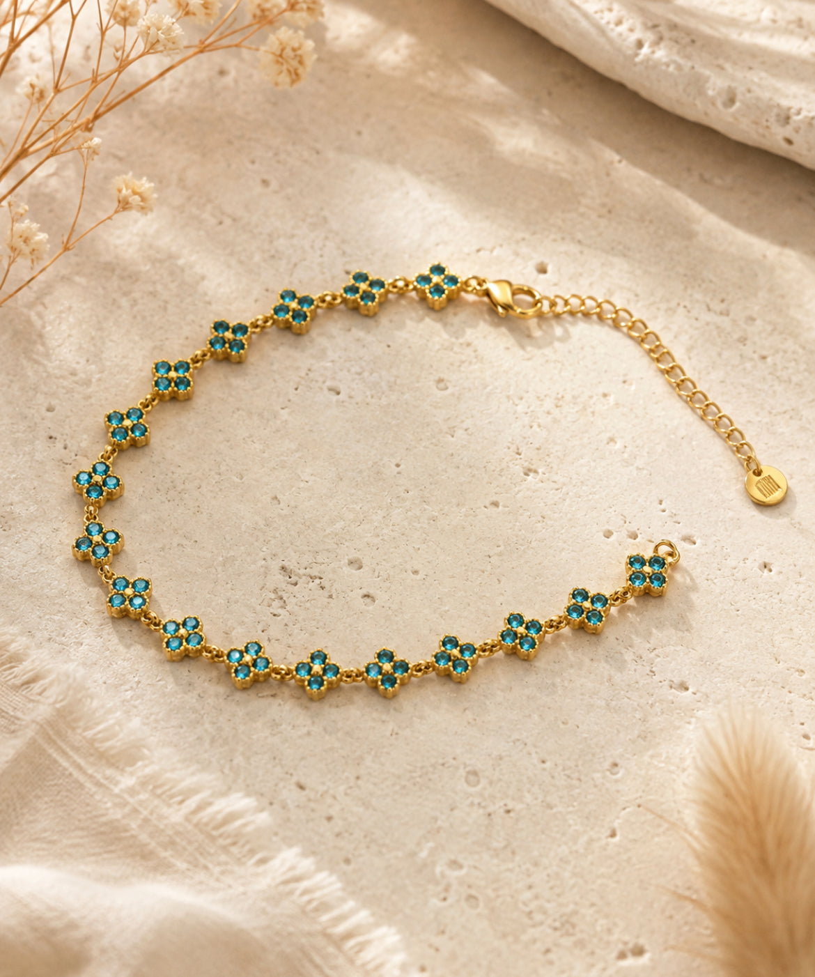 Bracelet « Jardin Précieux » – Fleurs en zirconium – Acier inoxydable – 10 coloris