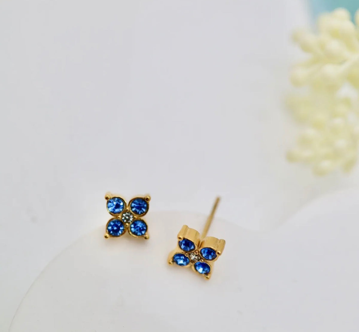 Boucles d’oreilles « Éclat Fleur » – Zirconiums – Acier inoxydable – 6 coloris