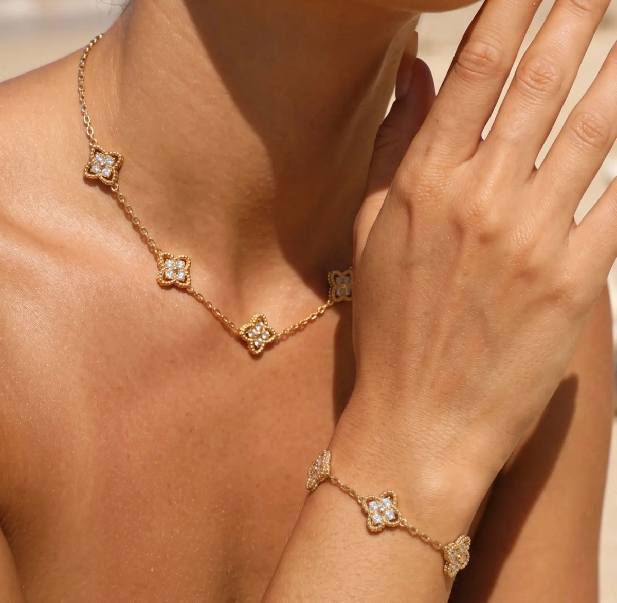 Parure Amélia Collier & Bracelet Femme Acier Inoxydable Zirconiums