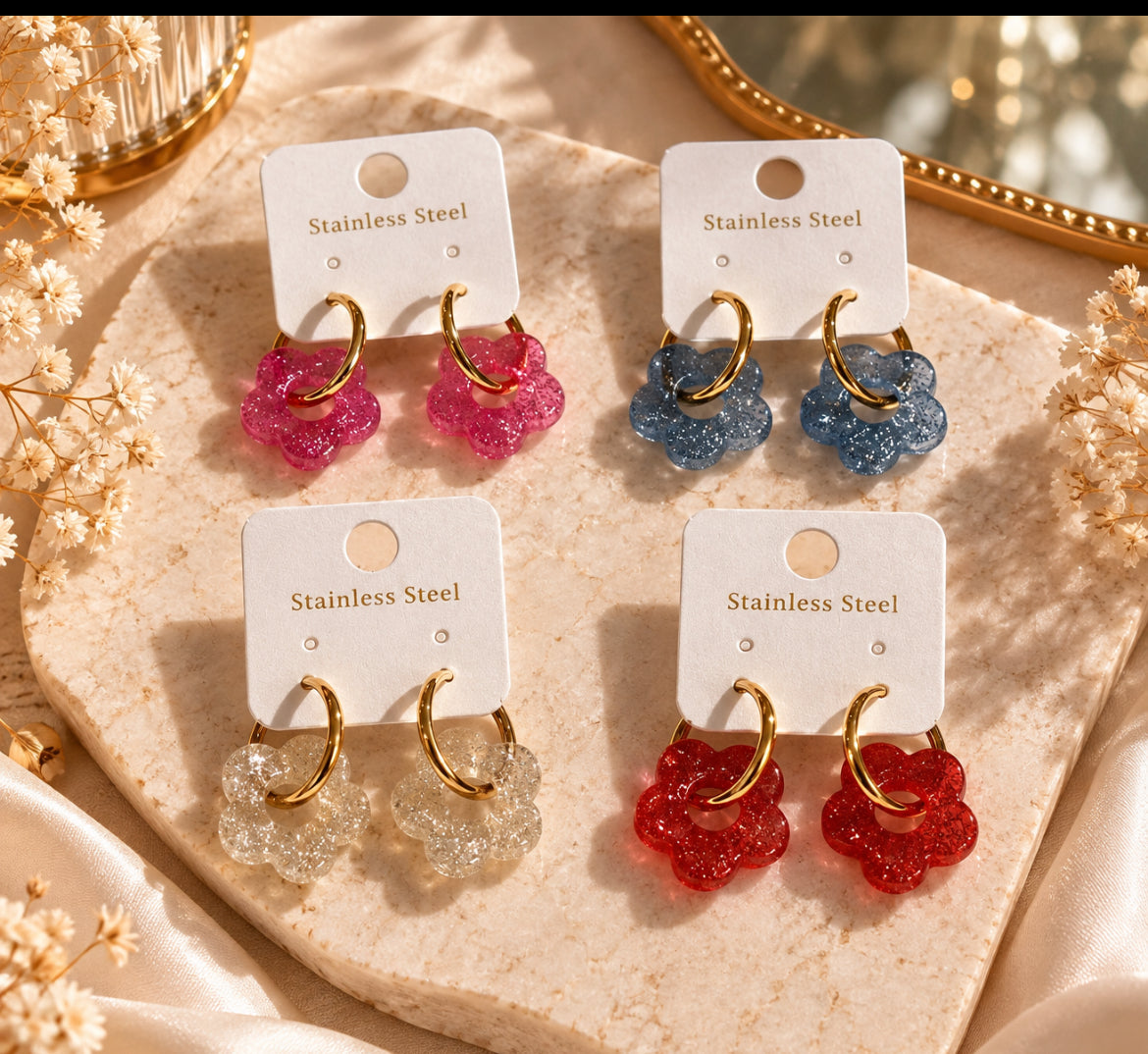 Boucles d’oreilles « Bloom Glitter » – Fleurs pailletées – Acier inoxydable – 18 mm