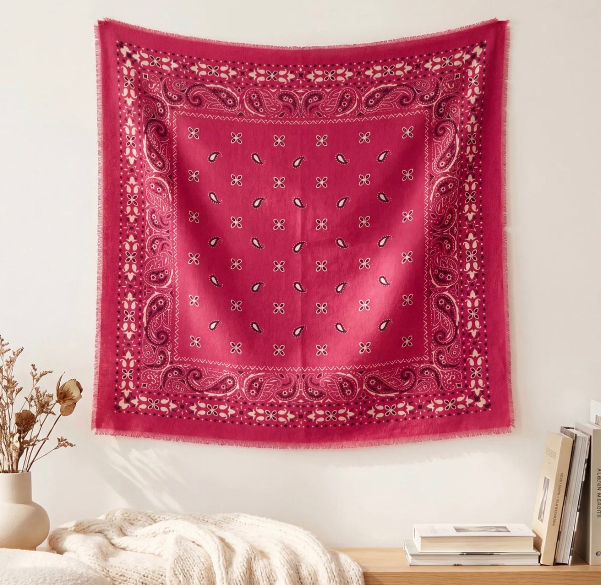 Écharpe Sofia femme motif bandana 110 × 110 cm – Viscose & laine douce