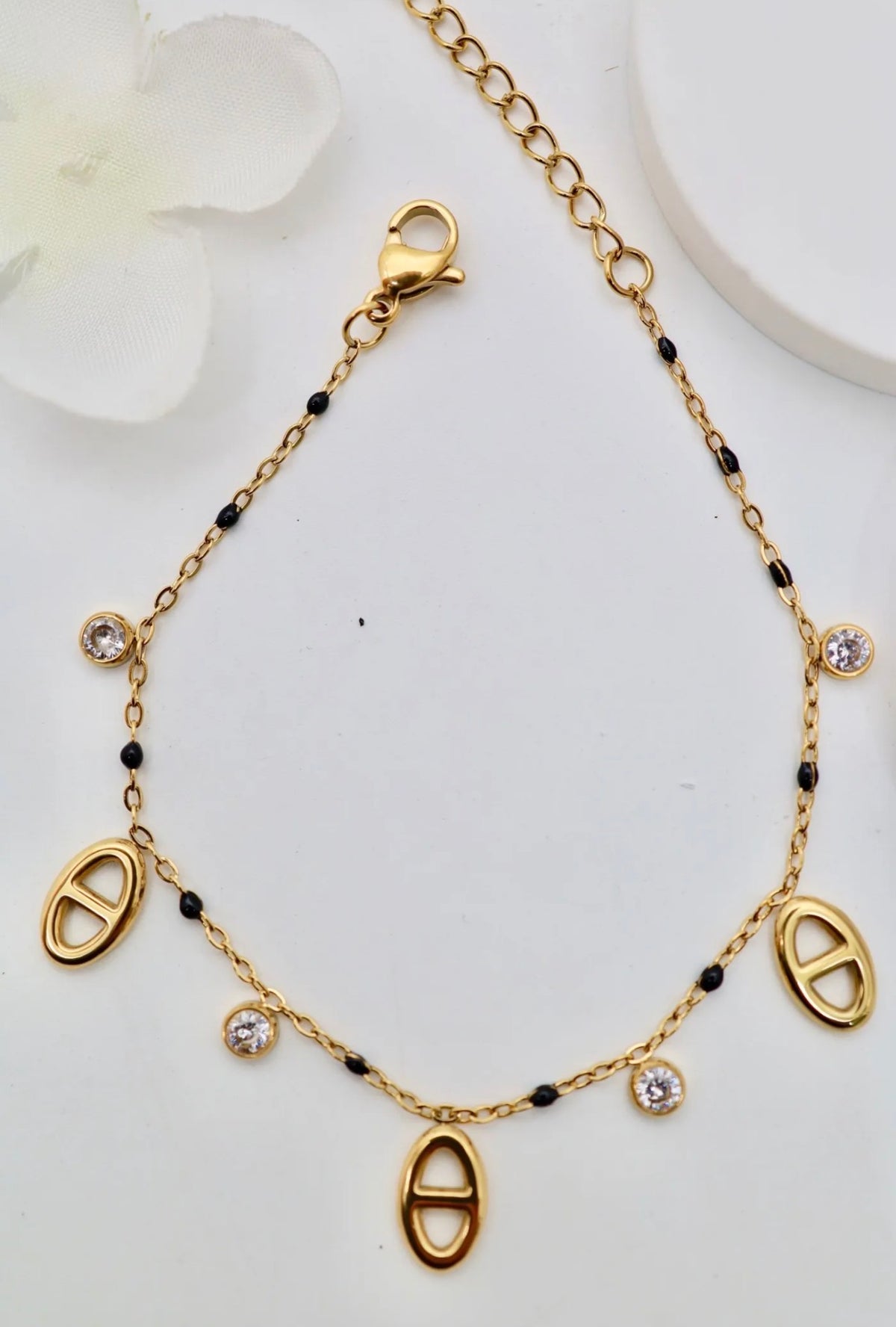 Bracelet Kaïa – Maille marine colorée en acier inoxydable doré