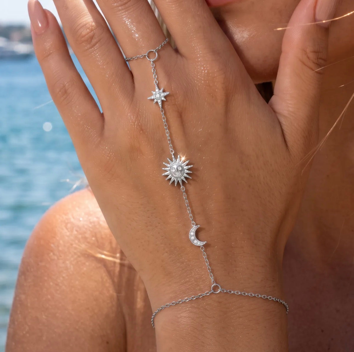 Chaîne de main lunéa or et argent