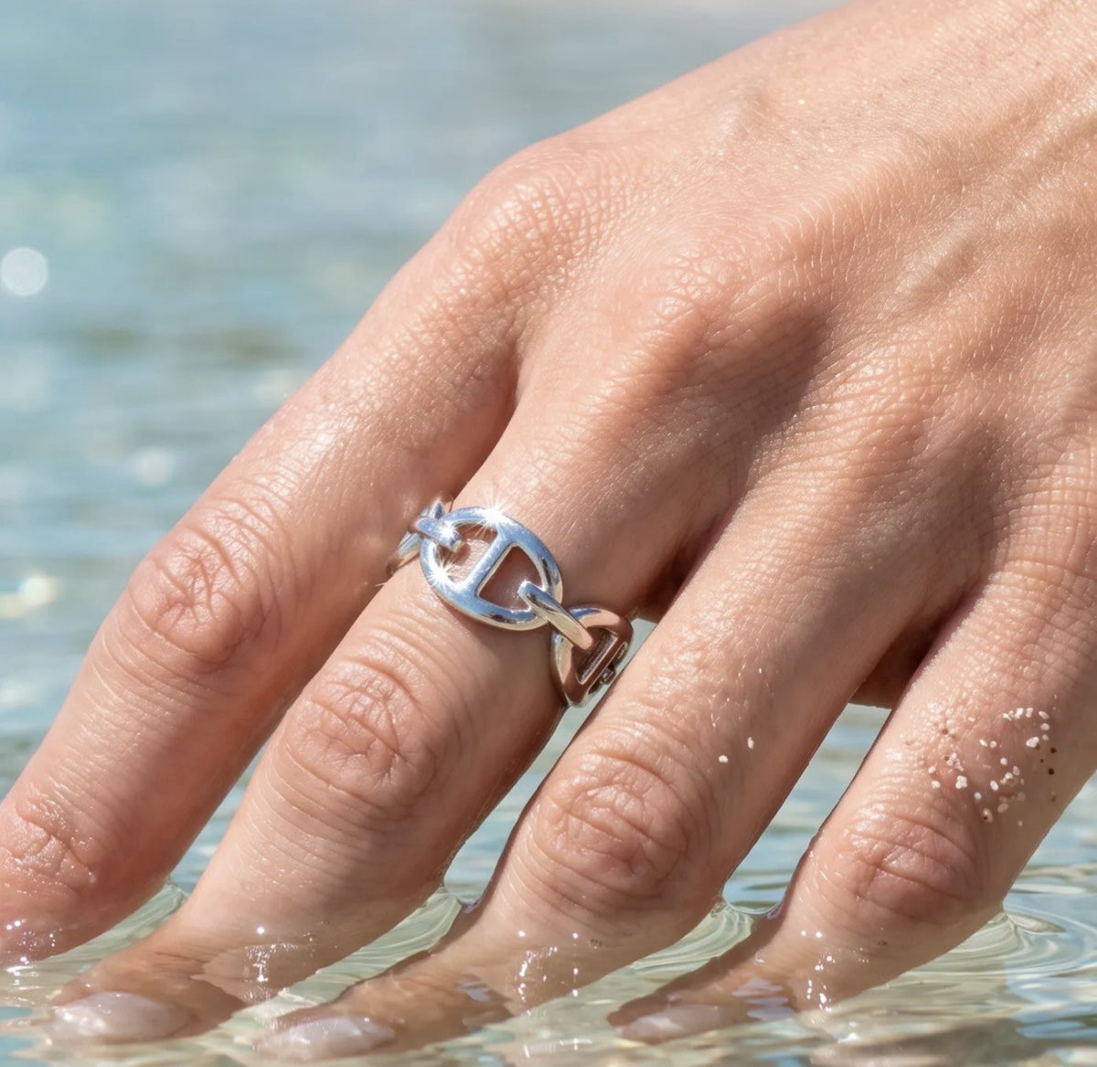 Bague Naïa – Dorée ou Argentée ⚓